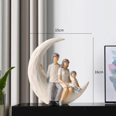 Holding Hands Couple Sculpture Resin Love Ornament